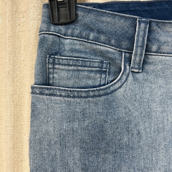 Blue Denim Cuffed Jeans with Button Details - A.Z.I - Picture 5 of 6